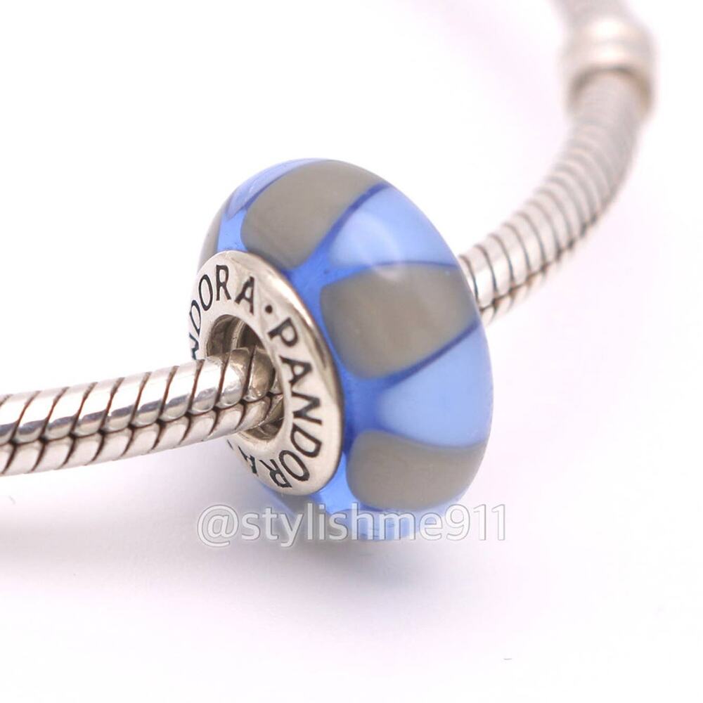 Authentic PANDORA Captivating Blue and Gray Triangles Glass Murano - Picture 3 of 9